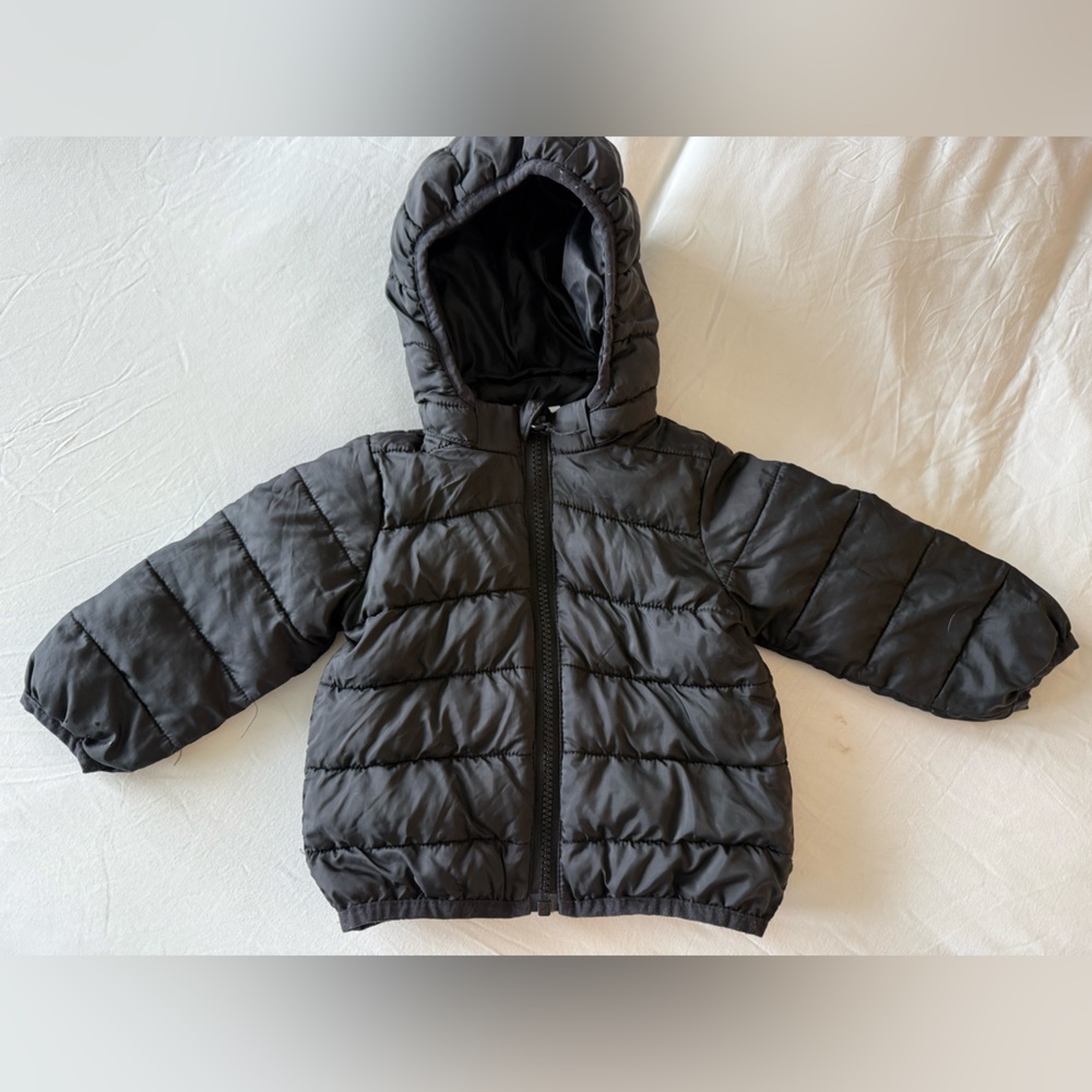 H&M baby Black Puffer Jacket with removable Hood and Quilted Design